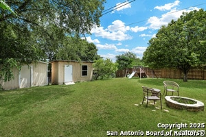 Building Photo - 551 Lanark Dr