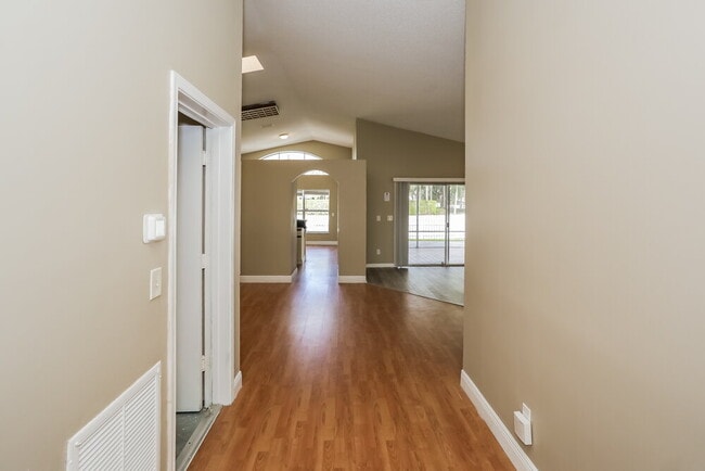 Building Photo - 5262 NW 55th Terrace