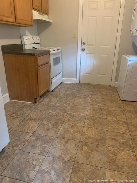 Building Photo - 211 Lynn Ave