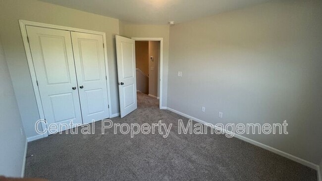 Building Photo - 505 Pennystone Ln