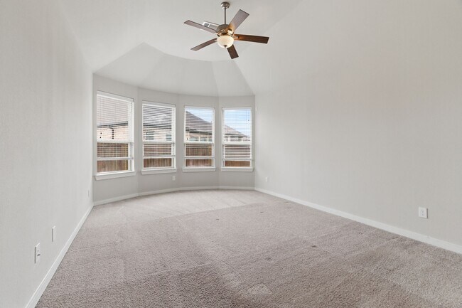 Building Photo - 22515 Bassett Hollow Ln