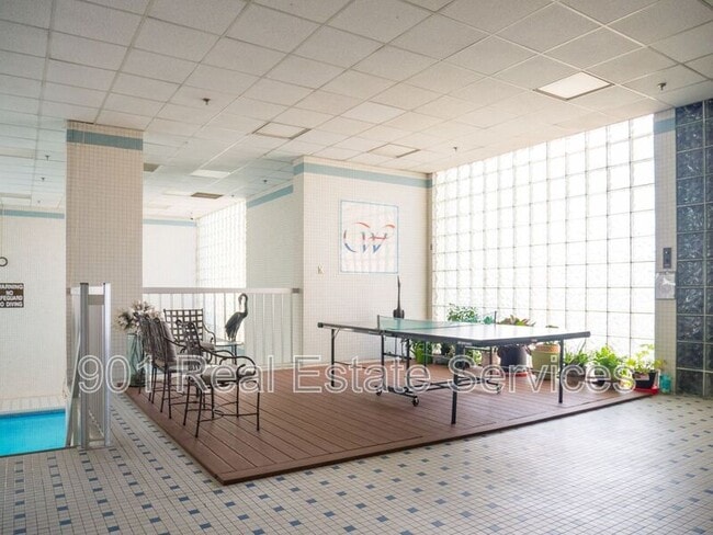 Building Photo - 200 Wagner Pl