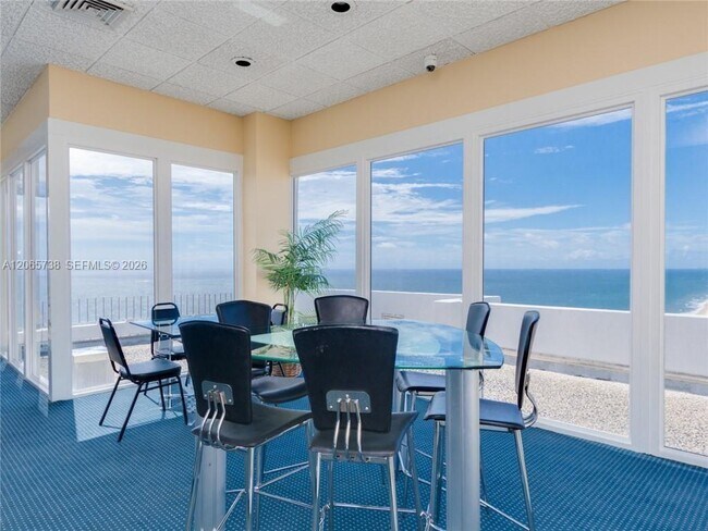 Building Photo - 1370 S Ocean Blvd