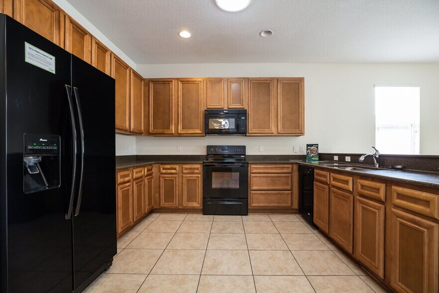 Building Photo - 157 Adoncia Way