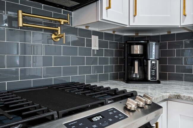 Building Photo - 771 Jane Dr