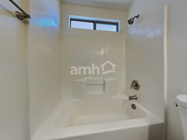 Building Photo - 7972 Crowder St