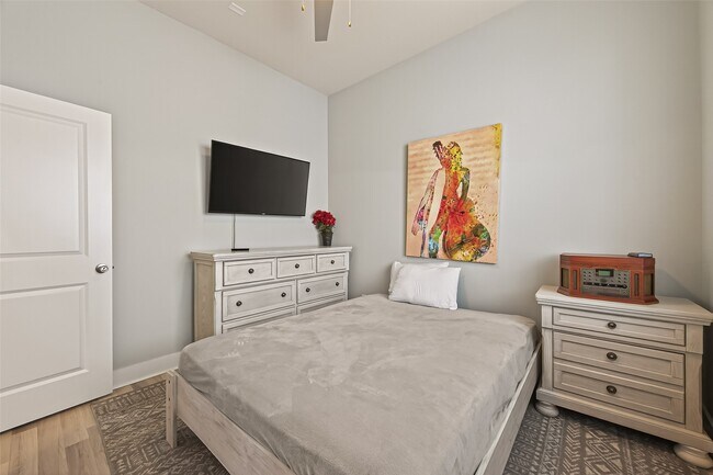 Building Photo - 6744 Del Rio St