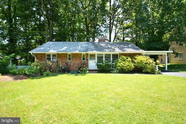 Building Photo - 5512 Ferndale St