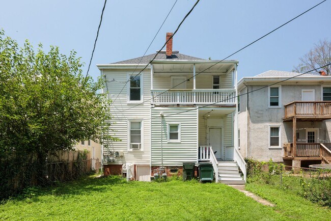 Building Photo - 3415 Enslow Ave