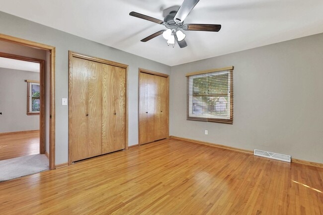 Building Photo - Coming available in February!