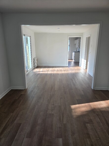 Building Photo - 3006 Louisiana Ave