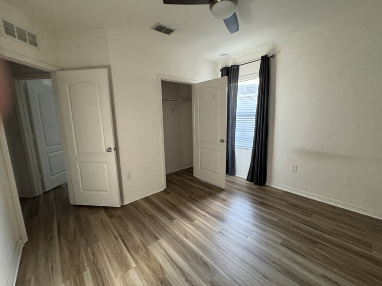 Building Photo - 2783 Star Coral Ln