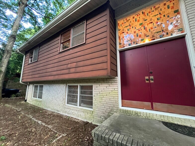 Building Photo - 2906 Branchwood Dr