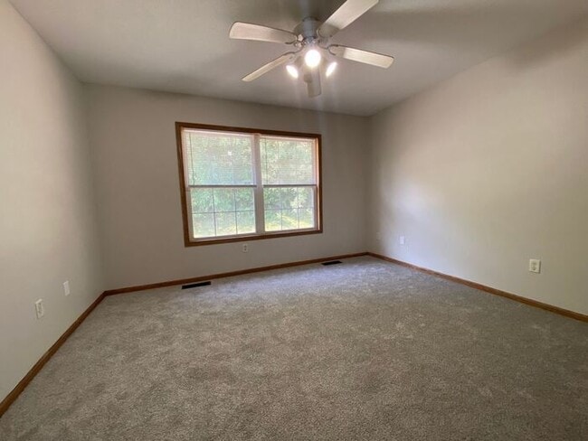 Building Photo - $2,100 | 3 Bedroom, 2 Bathroom Townhouse | NO PETS | Available for August 1st, 2026 Move In!