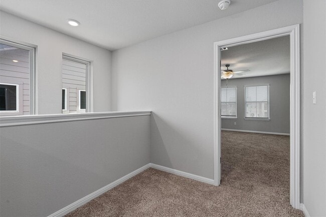 Building Photo - 862 Lone Peak Wy