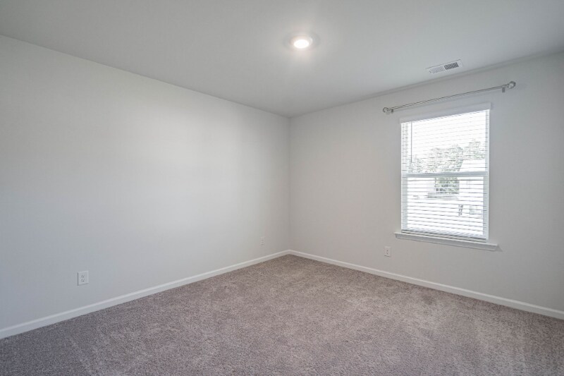 Building Photo - 203 Sage Fld Dr