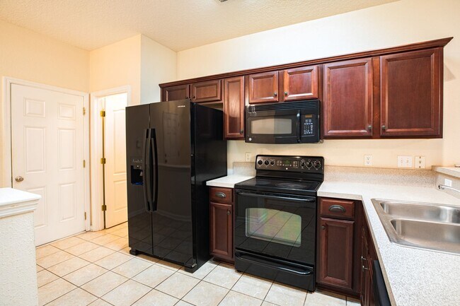Building Photo - 1777 Biscayne Bay Cir