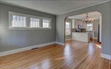 Building Photo - Single Family Home for Rent