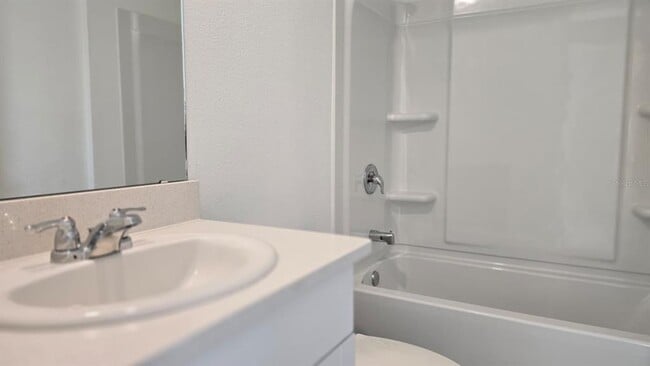 Building Photo - 2970 Skyline Lp