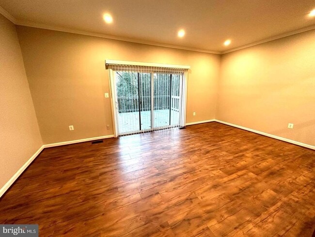 Building Photo - 1205 Springwood Ct