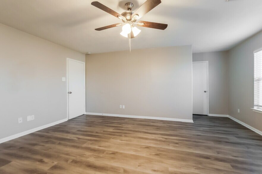 Building Photo - 21330 Carleen Creek Trail