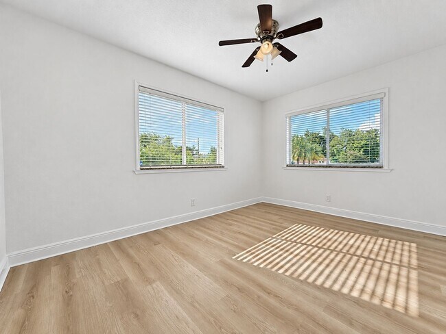 Building Photo - 2714 W Palmetto St