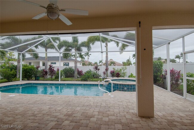 Building Photo - 3025 Sunset Pointe Cir