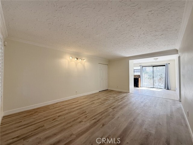 Building Photo - 231 Springview
