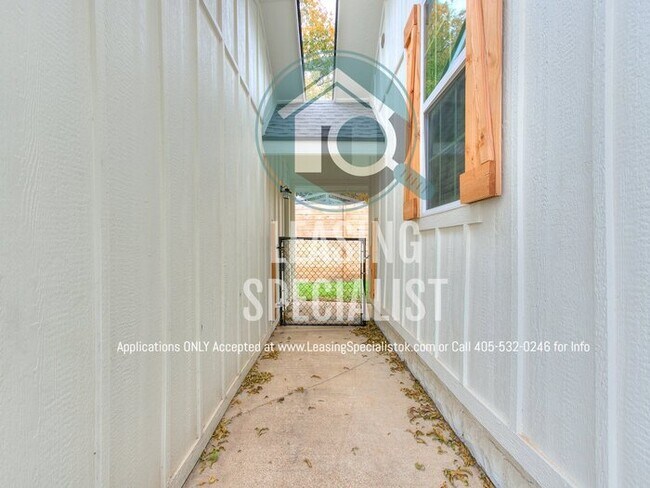 Building Photo - Norman 3 Bed 2 Bath New Custom Build Available for Immediate Move!!