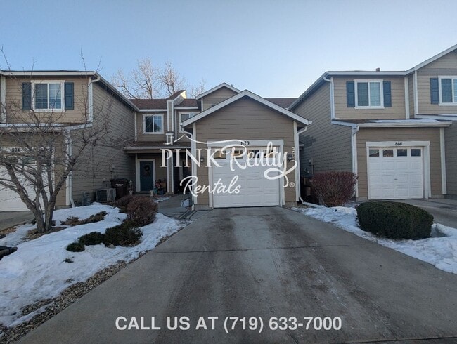 Building Photo - 870 Red Thistle View