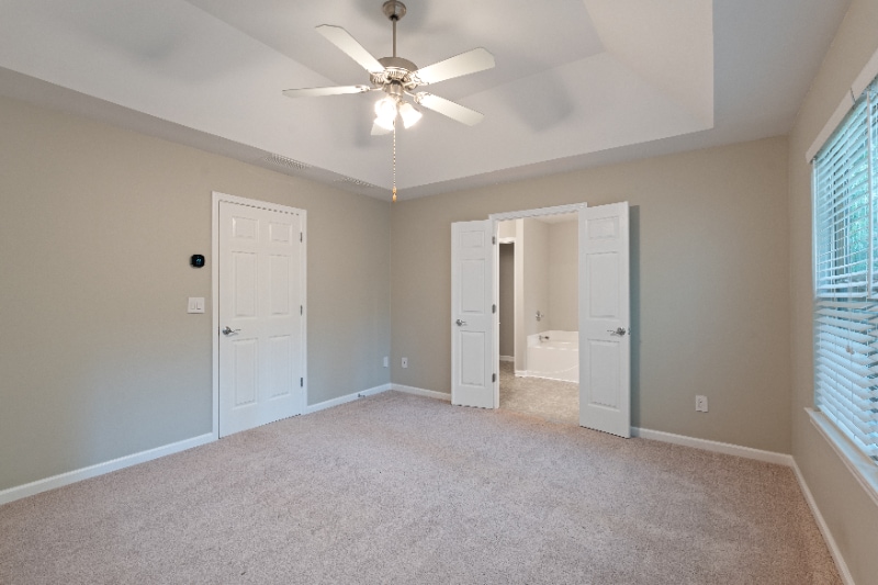 Building Photo - 145 Sunset Ln