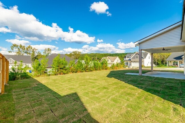 Building Photo - 5085 Oop Rd