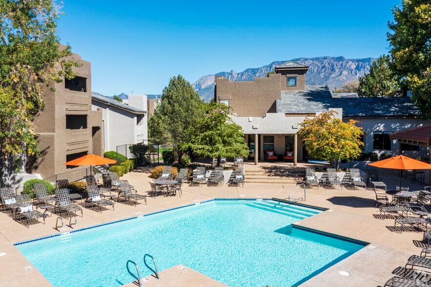 La Mirage Apartment Homes 10700 Academy Rd NE Albuquerque NM 87111