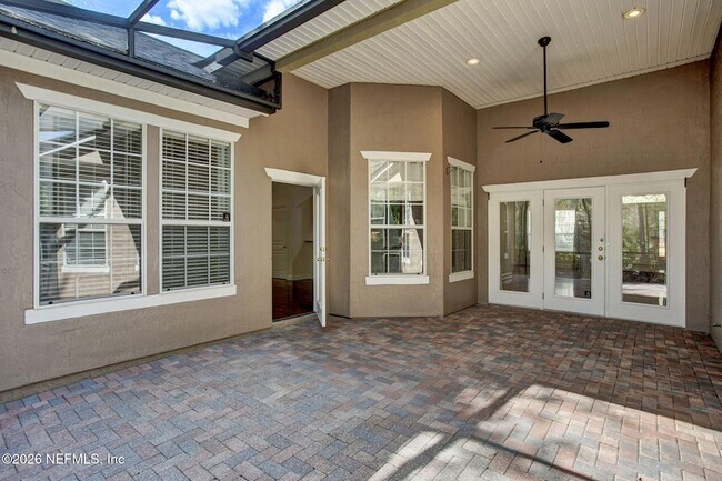 Building Photo - 1837 Forest Glen Way
