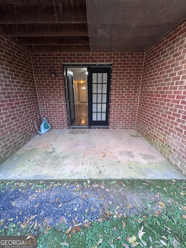 Building Photo - 1055 Baxter St