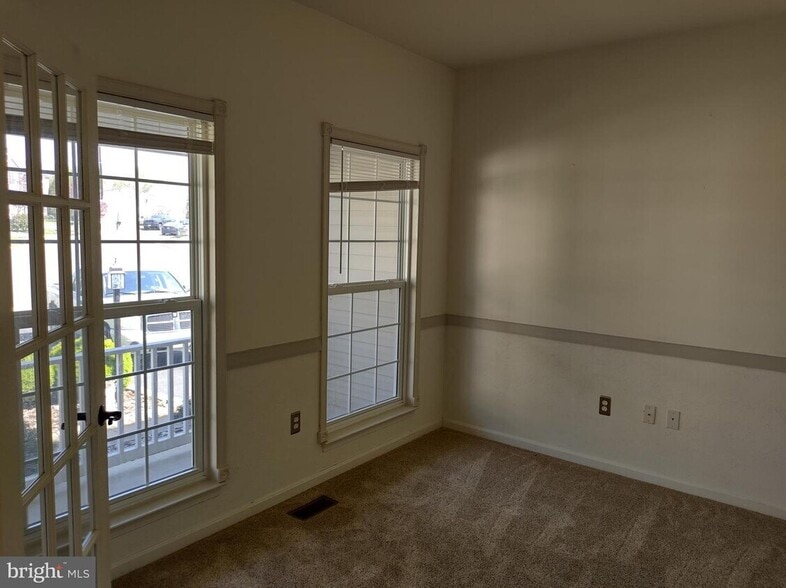 Office - Left at Entrance - 15200 Chula Pl