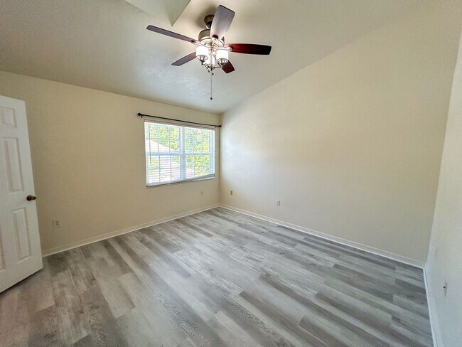 Building Photo - 5283 SW 97th Way