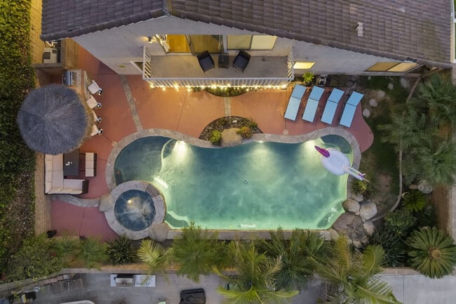 Building Photo - 2003 Pierce Ct