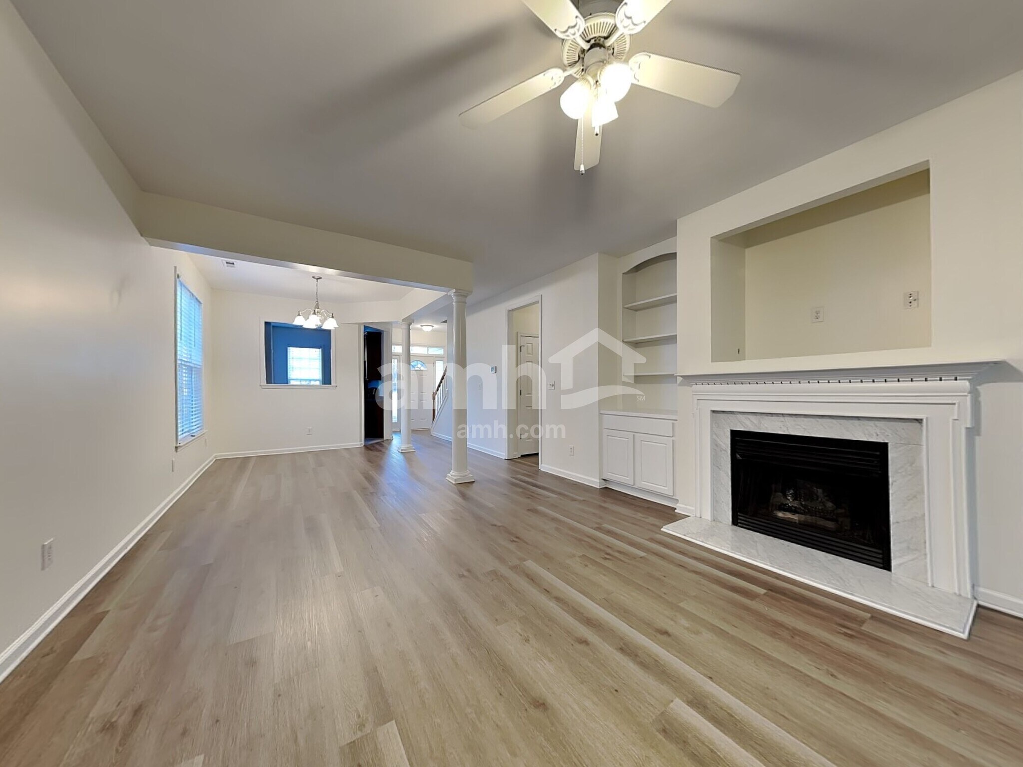 Building Photo - 220 Marino Pl