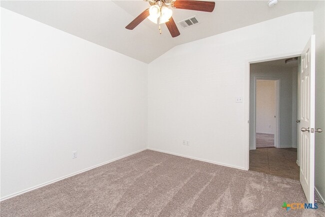 Building Photo - 7003 Osbaldo Dr