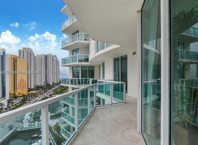 Building Photo - 150 Sunny Isles Blvd