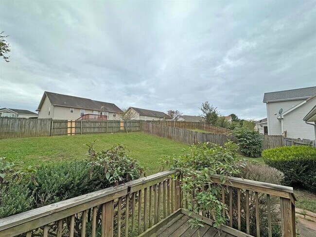 Building Photo - 3256 N Senseney Cir