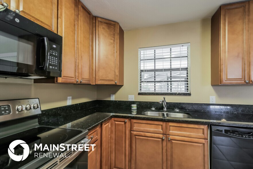 Building Photo - 5960 Homestead Ave