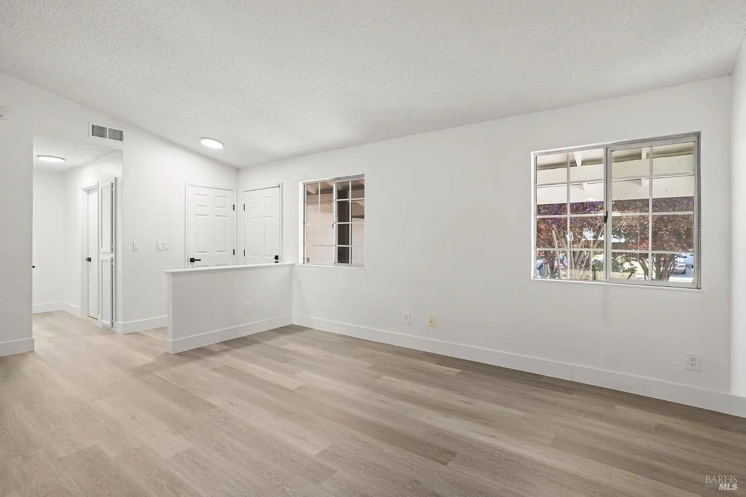 Building Photo - 567 Shannon Dr