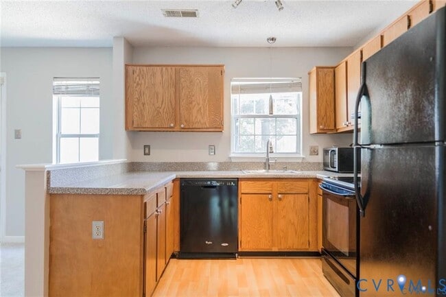 Building Photo - 1814 Timberly Waye