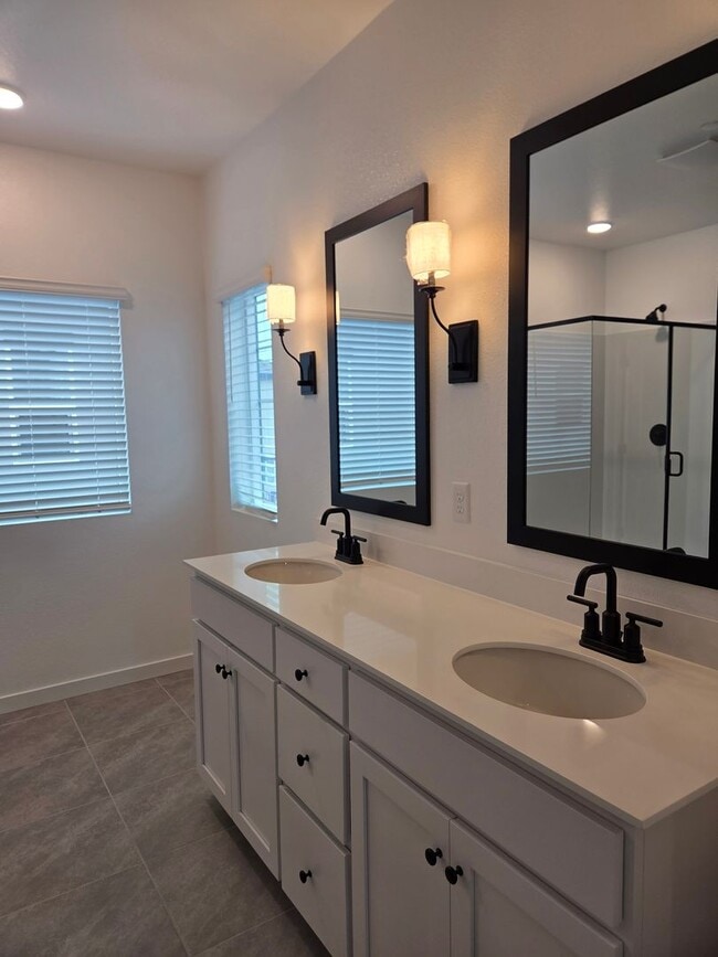 Building Photo - Brand New! Silverbrook Community at The Ranch