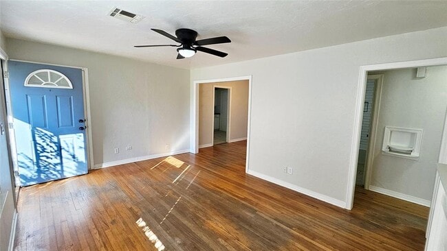 Building Photo - 4013 NW Liberty St