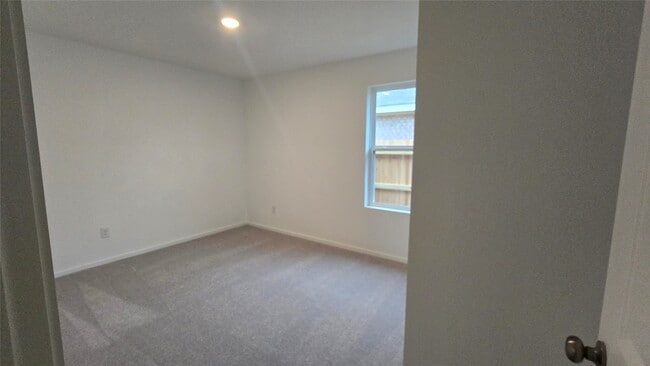 Building Photo - 6810 Eastern Cottonwood Ln