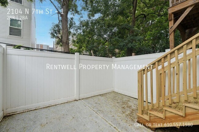 Building Photo - 2104 N 7th St