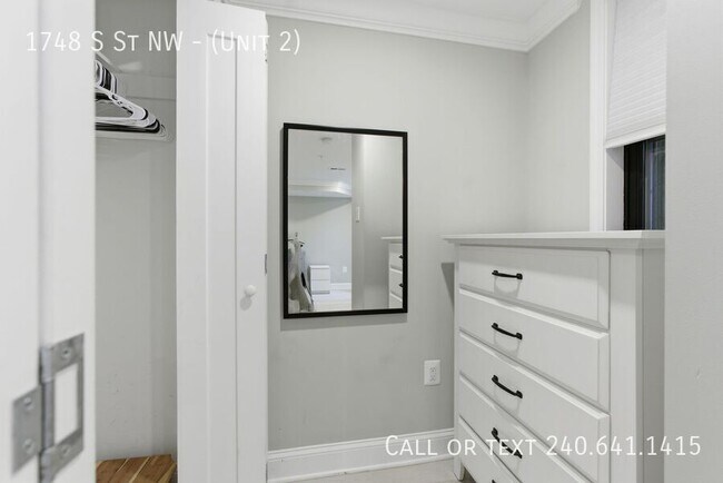 Building Photo - 1748 S St NW